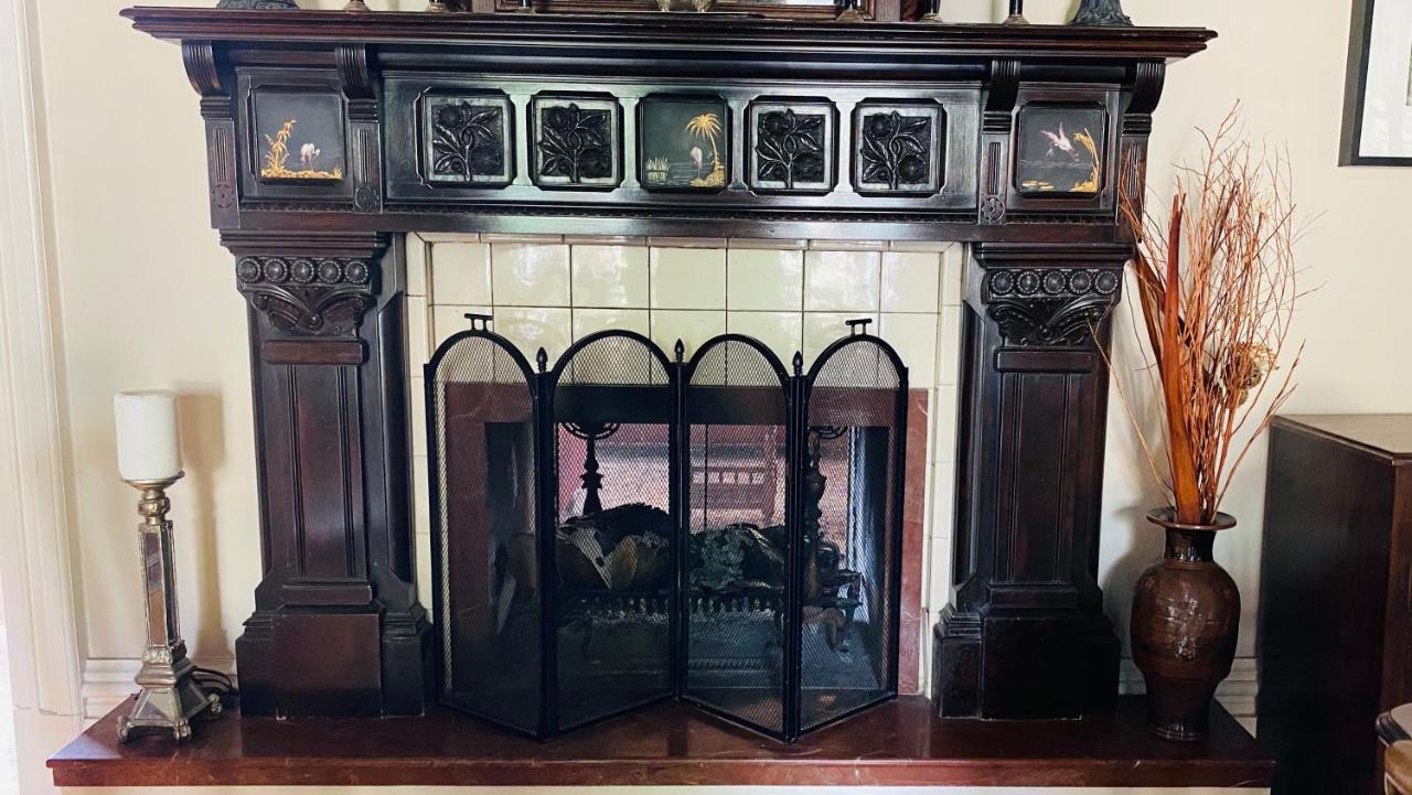 Hochelaga Inn Kingston Zewnętrze zdjęcie