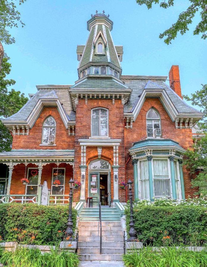 Hochelaga Inn Kingston Zewnętrze zdjęcie