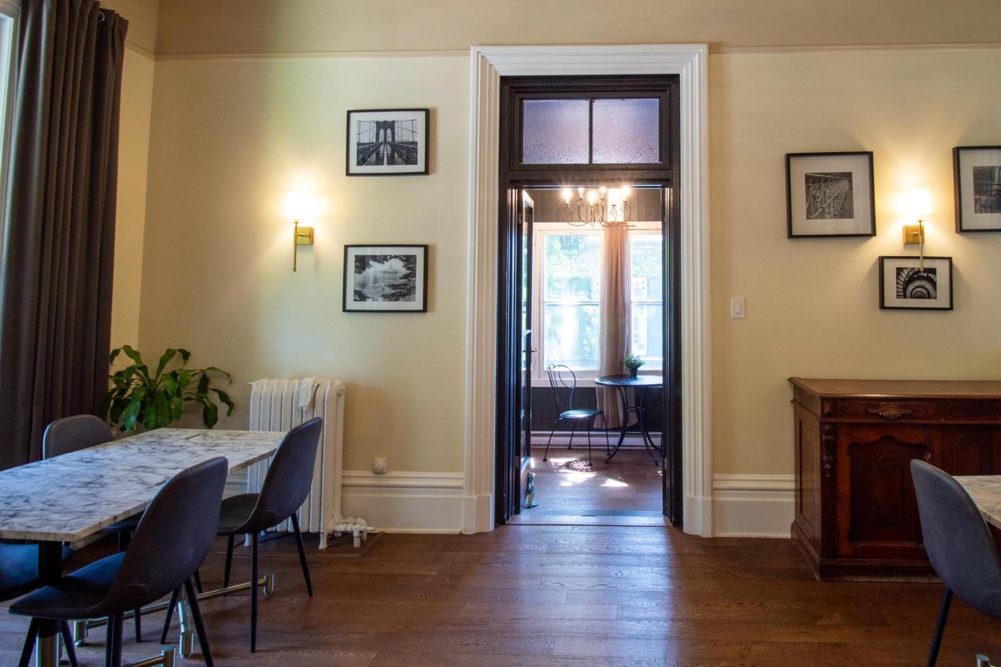 Hochelaga Inn Kingston Zewnętrze zdjęcie